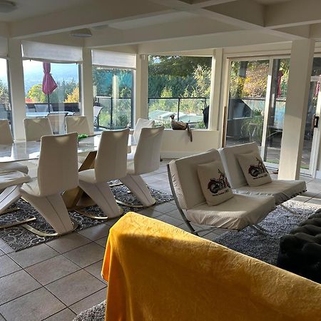 נורת וונקובר Grouse Cheerful Large Private Bedroom, Bath, Shared Deck, Pool, Hot Tub מראה חיצוני תמונה
