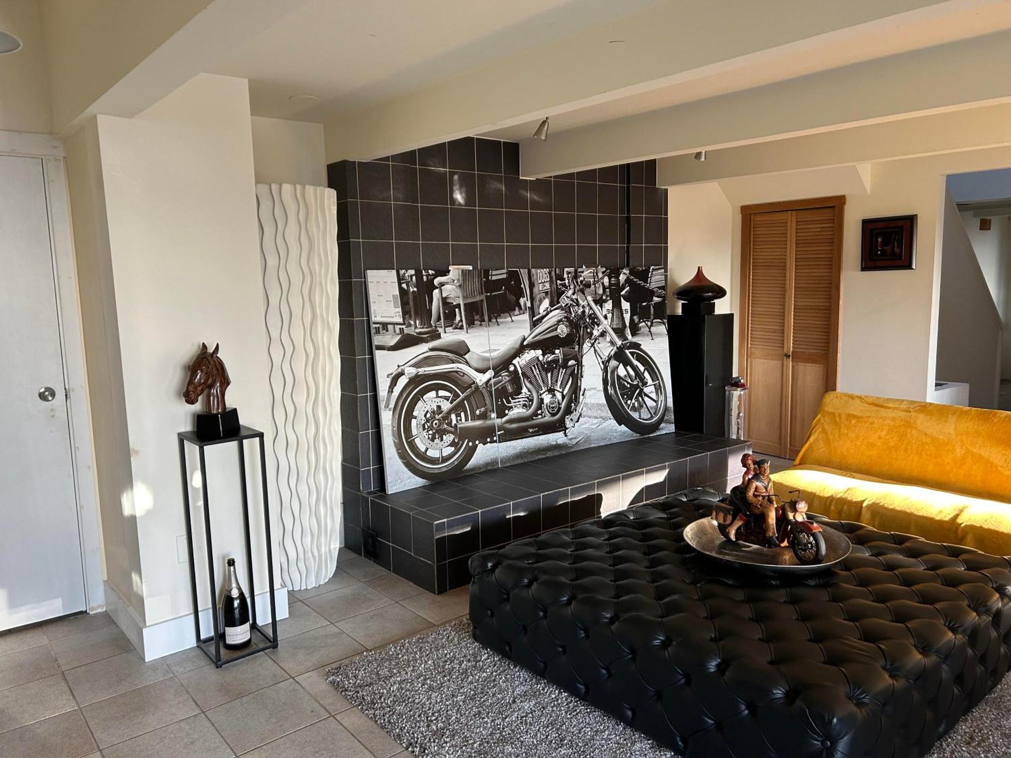 נורת וונקובר Grouse Cheerful Large Private Bedroom, Bath, Shared Deck, Pool, Hot Tub מראה חיצוני תמונה